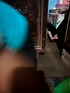 Love-Veronica online show from March 13, 5:41 pm