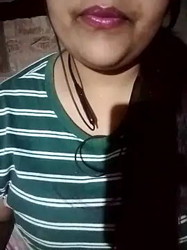 Love-Veronica online show from March 29, 5:57 pm