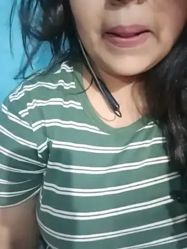 Love-Veronica online show from May 23, 6:23 pm