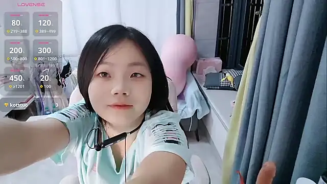 Lena-yyds online show from October 8, 5:21 pm