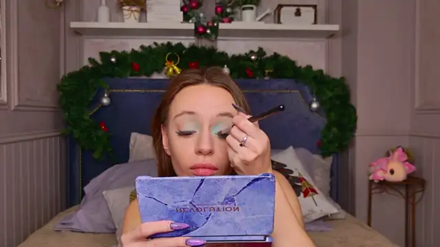 RebeccaMartons online show from December 25, 3:40 am