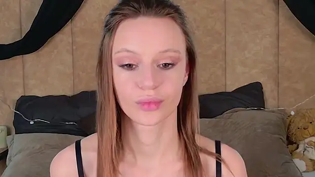 RebeccaMartons online show from January 22, 12:27 am