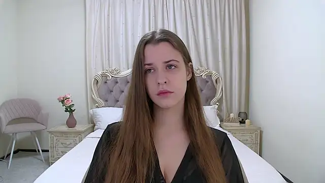 Snapshot of AgataAisitt chatting on October 18, 5:21 am AgataAisitt online show from October 18, 5:21 am