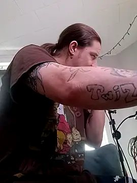 ChuckyyDee online show from May 10, 4:34 pm