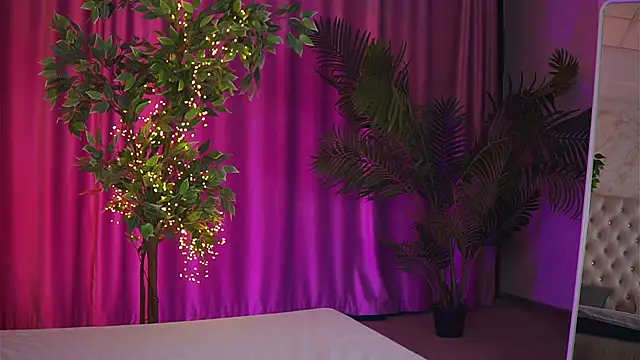 YemayaLuna online show from February 11, 1:31 am