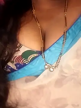 Sexy Radhikaa online show from December 15, 2:49 am