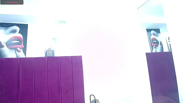 Snapshot of Kylee28 chatting on January 31, 8:12 pm Kylee28 online show from January 31, 8:12 pm