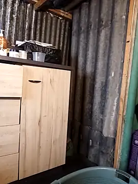 Snapshot of curvyloneah75 chatting on October 21, 5:52 am curvyloneah75 online show from October 21, 5:52 am