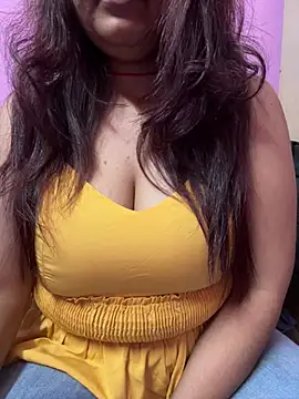  nishalove19 online show from January 15, 8:05 pm