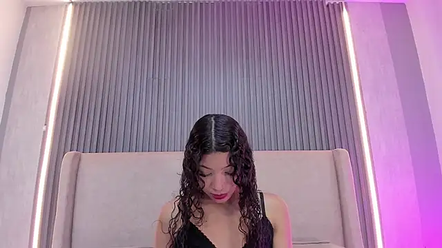 Snapshot of ChantalHans chatting on May 10, 2:22 pm ChantalHans online show from May 10, 2:22 pm