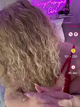 Snapshot of CurvyAnonymousGirl89 chatting on May 2, 6:46 pm CurvyAnonymousGirl89 online show from May 2, 6:46 pm