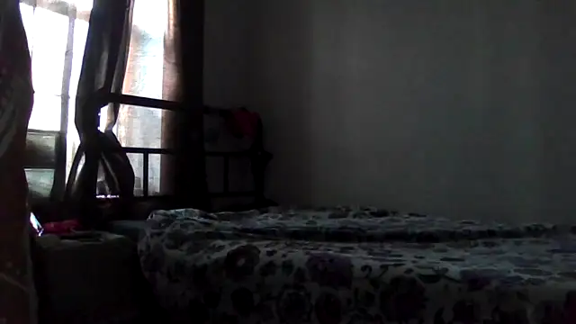 Snapshot of ariadxxx chatting on December 3, 8:50 pm ariadxxx online show from December 3, 8:50 pm