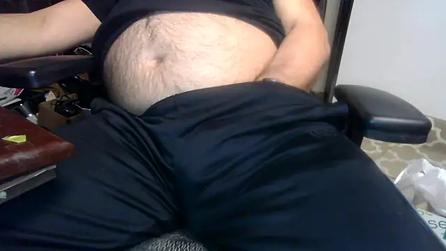 Snapshot of thickdaddy59 chatting on February 3, 3:53 am thickdaddy59 online show from February 3, 3:53 am