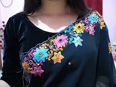 taisina online show from February 13, 4:58 pm