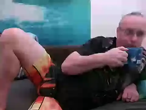 Snapshot of Manfred1012 chatting on January 16, 2:51 pm Manfred1012 online show from January 16, 2:51 pm