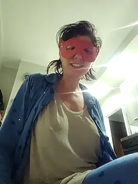 Snapshot of Vagabondainnamorata chatting on October 13, 4:12 am Vagabondainnamorata online show from October 13, 4:12 am