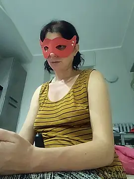 Snapshot of Vagabondainnamorata chatting on November 17, 4:46 pm Vagabondainnamorata online show from November 17, 4:46 pm