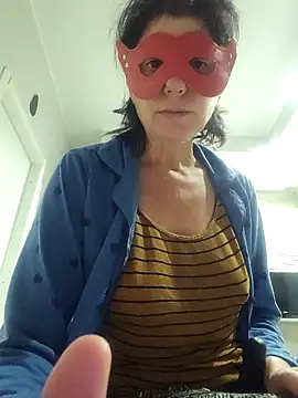 Snapshot of Vagabondainnamorata chatting on November 19, 3:39 am Vagabondainnamorata online show from November 19, 3:39 am