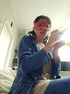 Snapshot of Vagabondainnamorata chatting on December 1, 3:33 am Vagabondainnamorata online show from December 1, 3:33 am