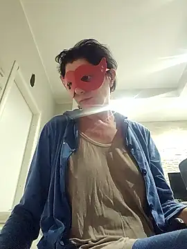 Snapshot of Vagabondainnamorata chatting on January 9, 3:31 am Vagabondainnamorata online show from January 9, 3:31 am