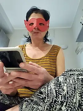 Snapshot of Vagabondainnamorata chatting on February 5, 3:49 pm Vagabondainnamorata online show from February 5, 3:49 pm