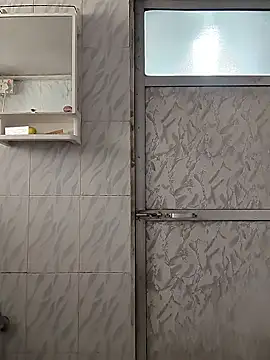 surabhi09 online show from January 9, 7:33 am