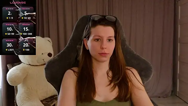 juicy mystery online show from June 21, 1:03 pm