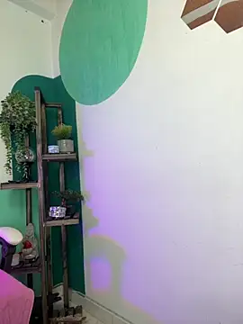 LollaByer online show from November 27, 9:06 pm