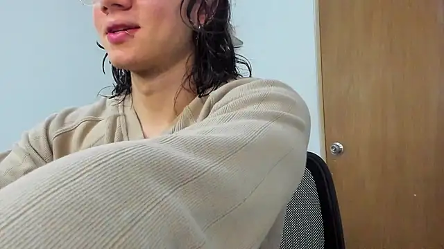 AngelBennet  online show from February 20, 3:12 am