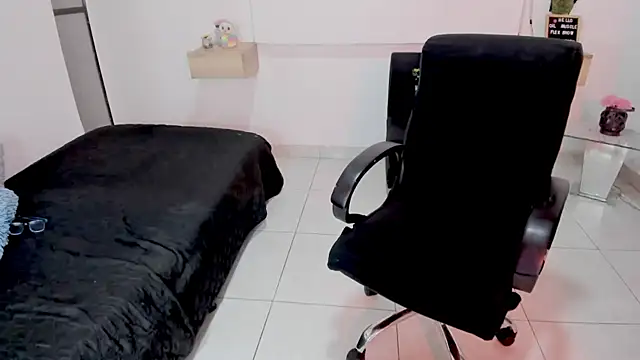 Rachell 28 online show from December 21, 11:34 pm