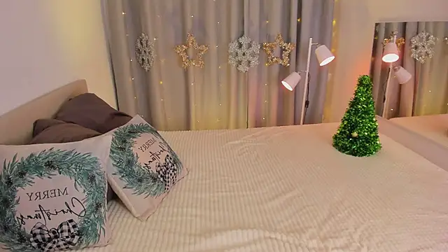 Snapshot of Kleo_Godde chatting on January 5, 8:31 pm Kleo Godde online show from January 5, 8:31 pm