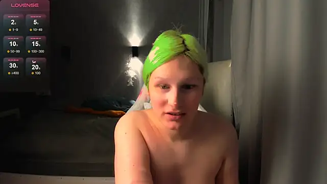 Snapshot of Kleo_Godde chatting on October 1, 9:54 pm Kleo Godde online show from October 1, 9:54 pm