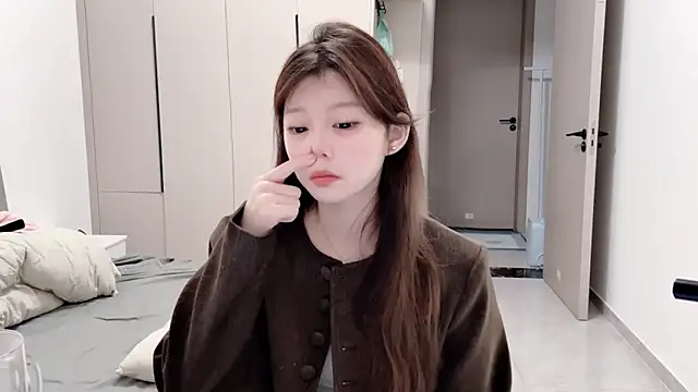 Snapshot of yangyang-1115 chatting on September 29, 6:07 am yangyang-1115 online show from September 29, 6:07 am