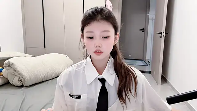 Snapshot of yangyang-1115 chatting on October 3, 3:53 pm yangyang-1115 online show from October 3, 3:53 pm