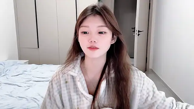 Snapshot of yangyang-1115 chatting on October 21, 4:57 am yangyang-1115 online show from October 21, 4:57 am