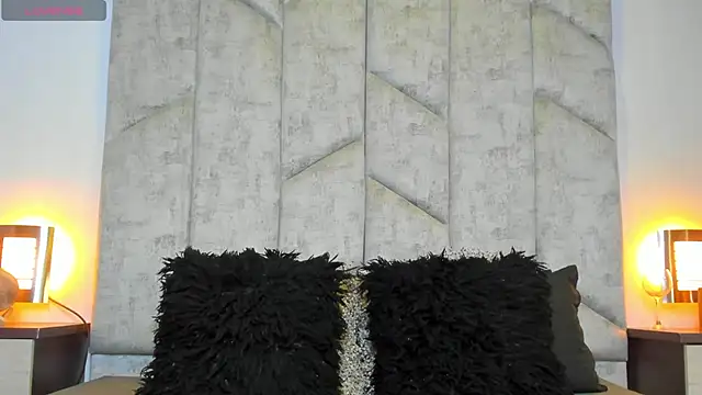 AshleyHill2 online show from March 17, 3:47 am