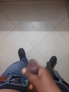 bandi-big-dick online show from April 2, 10:07 pm