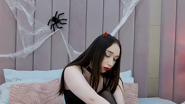 TaylorDavids online show from November 1, 3:58 pm