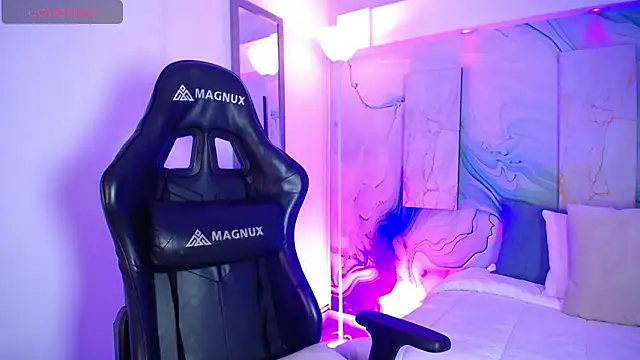 Aniie Doll online show from March 10, 8:58 pm