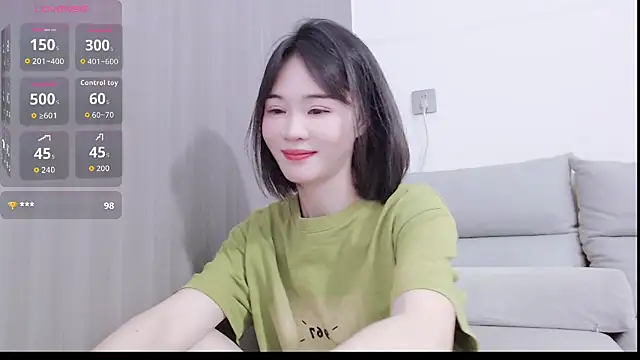 Snapshot of Koi-m- chatting on September 8, 5:34 pm Koi-m- online show from September 8, 5:34 pm