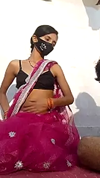 Snapshot of Suhani512 chatting on January 7, 6:24 pm Suhani512 online show from January 7, 6:24 pm