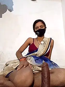 Snapshot of Suhani512 chatting on January 8, 4:44 pm Suhani512 online show from January 8, 4:44 pm