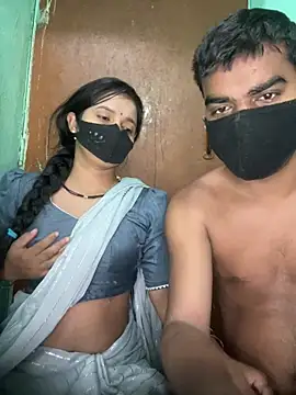 Snapshot of Suhani512 chatting on May 19, 11:22 pm Suhani512 online show from May 19, 11:22 pm