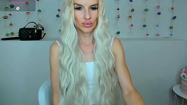 Lana kitty   online show from September 22, 10:12 pm