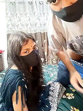 Snapshot of Cute-Bhavya chatting on February 6, 5:57 am Cute-Bhavya online show from February 6, 5:57 am