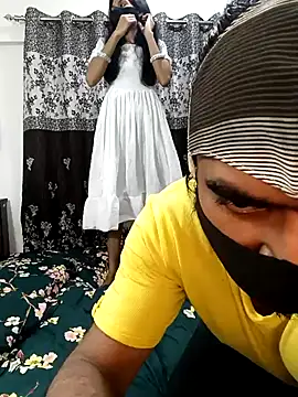 Snapshot of Cute-Bhavya chatting on February 11, 1:20 am Cute-Bhavya online show from February 11, 1:20 am