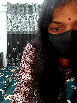 Snapshot of Cute-Bhavya chatting on February 17, 2:31 am Cute-Bhavya online show from February 17, 2:31 am