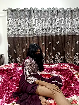 Snapshot of Cute-Bhavya chatting on March 16, 6:31 am Cute-Bhavya online show from March 16, 6:31 am