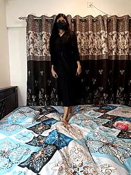 Snapshot of Cute-Bhavya chatting on September 12, 5:07 am Cute-Bhavya online show from September 12, 5:07 am