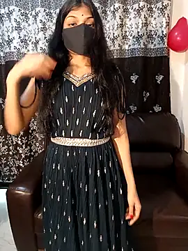 Snapshot of Cute-Bhavya chatting on November 2, 4:59 am Cute-Bhavya online show from November 2, 4:59 am